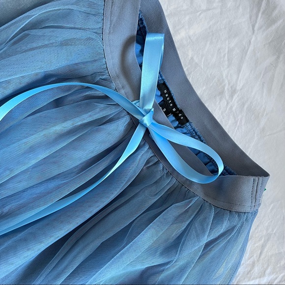 Baby blue mesh maxi flowy ballerina tutu skirt with lace ribbon - Picture 2 of 6